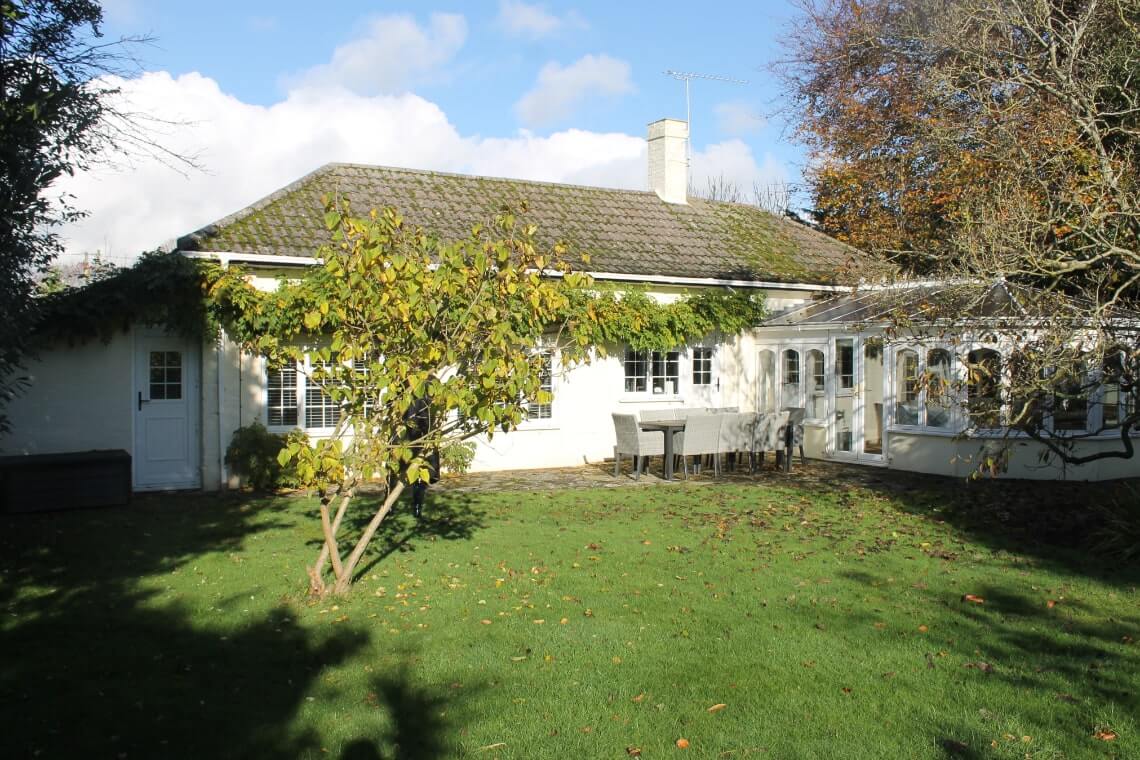 Dated Georgian style windows and Conservatory