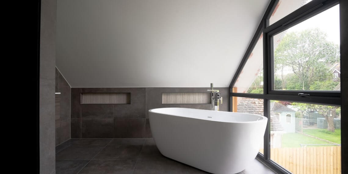 Master En-Suite Bathroom
