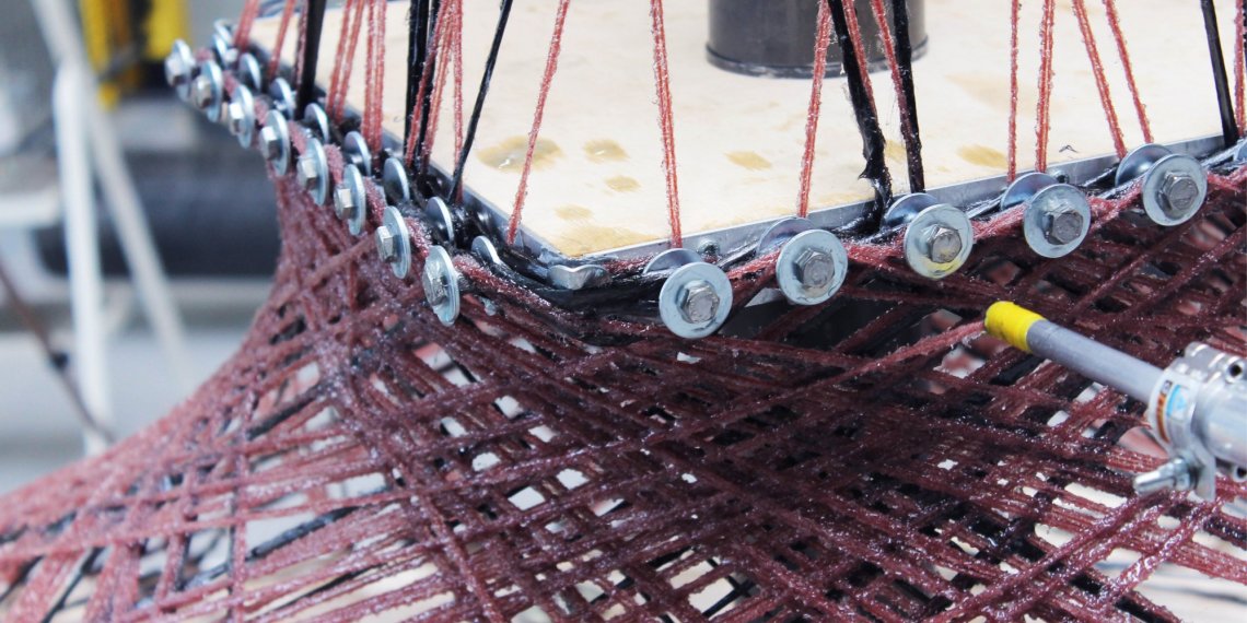 Robotic Fibre Winding coloured wool