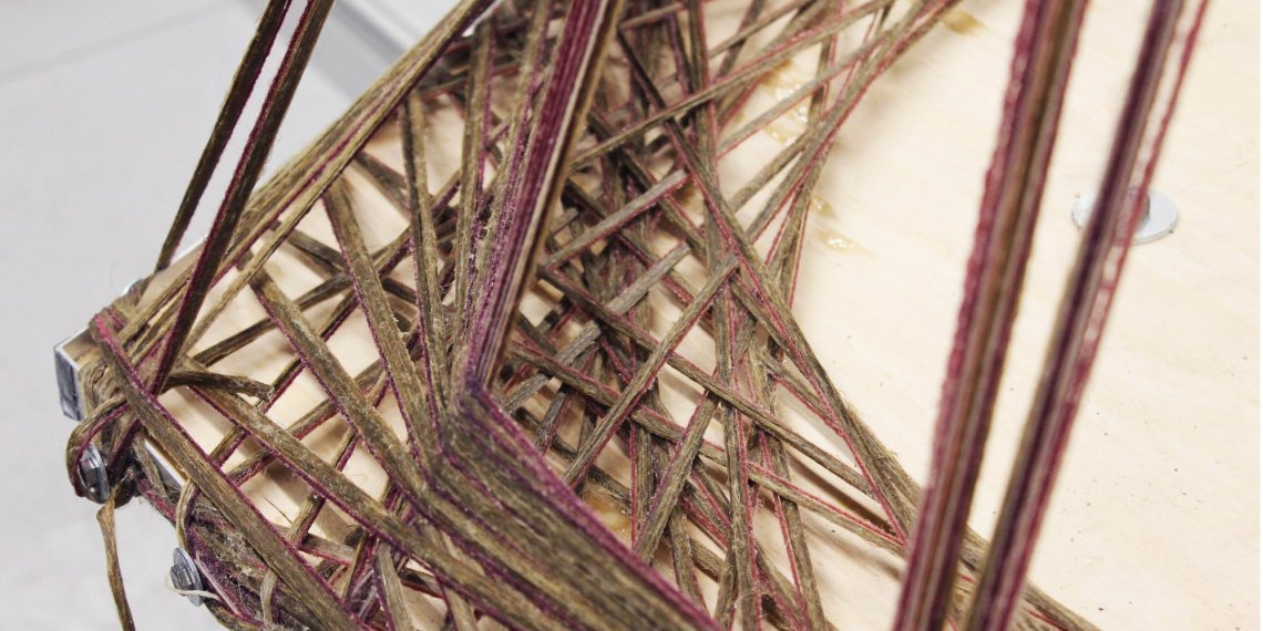 Robotic Fibre Winding coloured wool